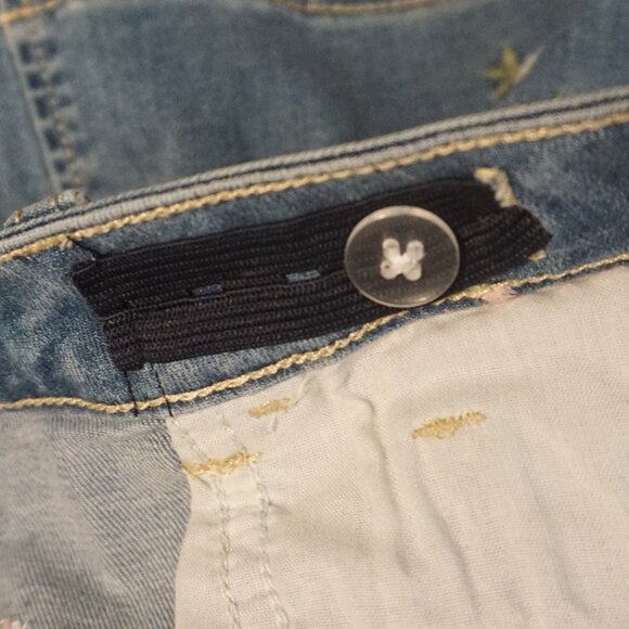 Thereabouts Denim Shorts Light Wash with Embroidered Flowers Stretch Girl’s 10 - Picture 6 of 6